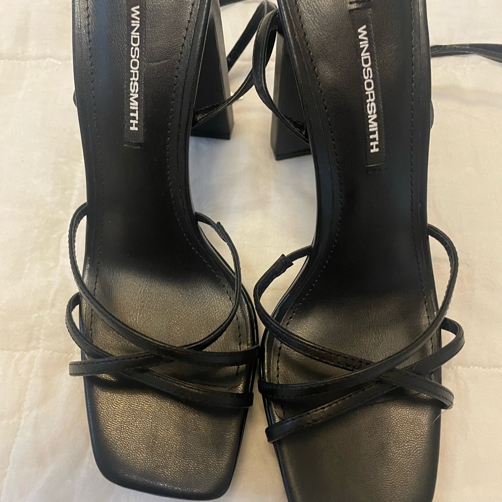 Windsor smith sandals / leather upper